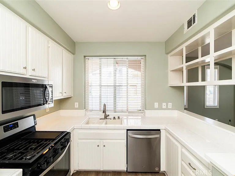 149 Trellis Ln — Photo 9