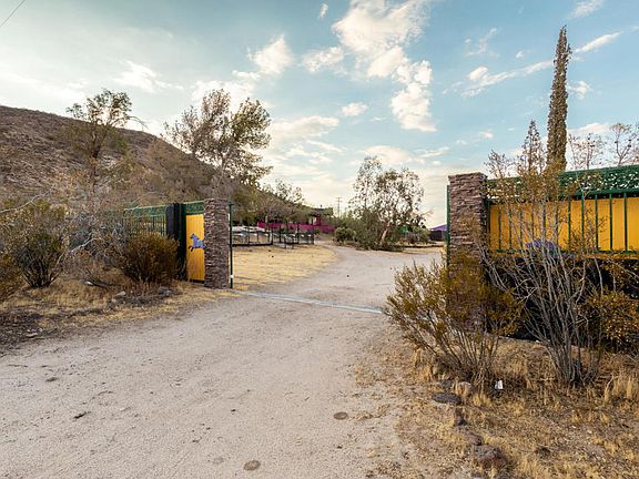 4th image of 2476 Old Woman Springs Rd