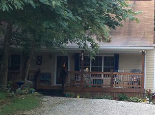 419 Clark Barr Ln, Mc Daniels, KY 40152
