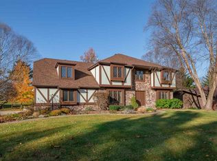50621 Tarrington Way, Granger, IN 46530