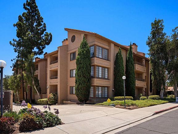 2nd image of 5649 Lake Park Way Unit 102
