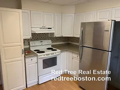 6 bed, $9,600 — Photo 1