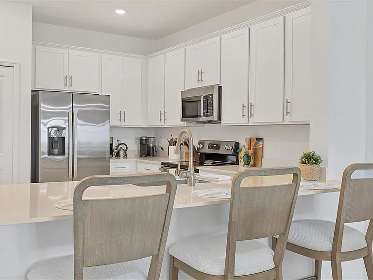 8757 Saint Kitts Cir — Photo 11