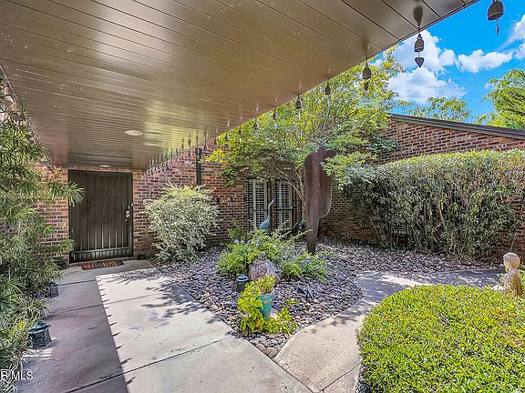 5th image of 485 Kingswood Dr