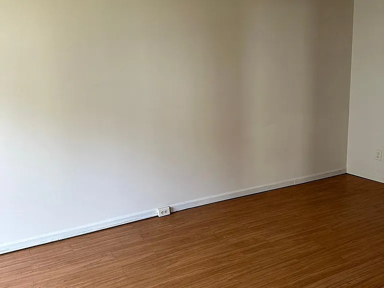4245 Courtside Dr — Photo 26