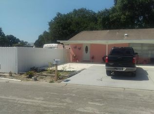 8207 Woodgate Ct, Tampa, FL 33615