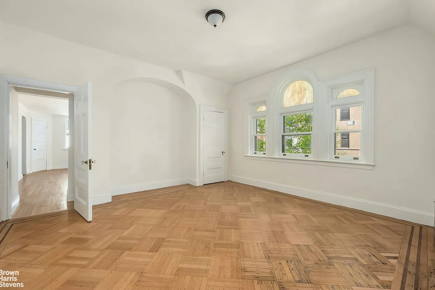 28 Prospect Park West — Photo 2