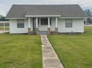 730 Broussard Rd, Sulphur, LA 70665