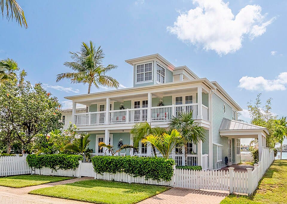 1st image of 32 Sunset Key Dr