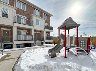 490 Beresford Path #12, Oshawa, ON L1H0B2
