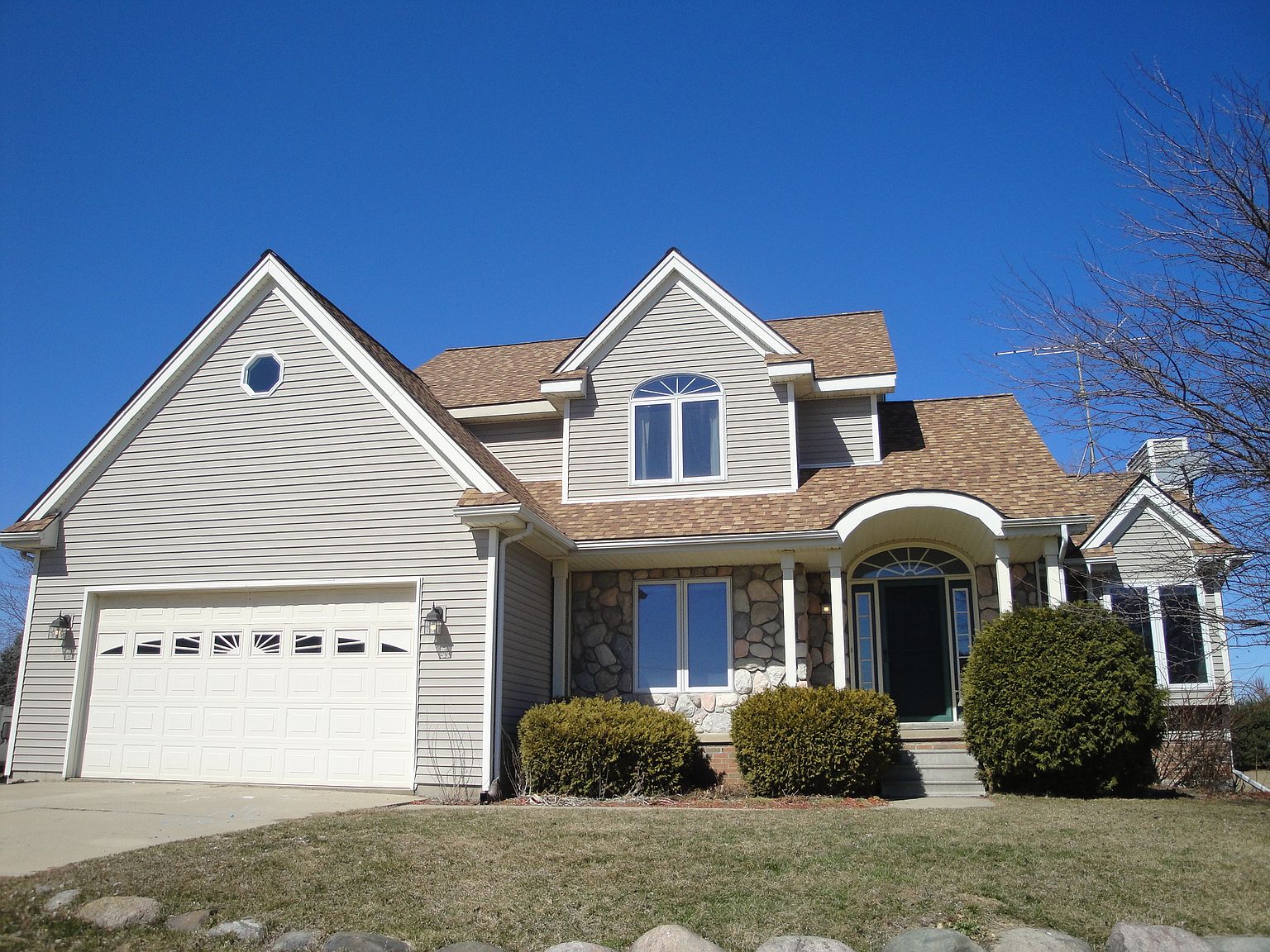 7079 General Squier Rd, Almont, MI 48003 Zillow