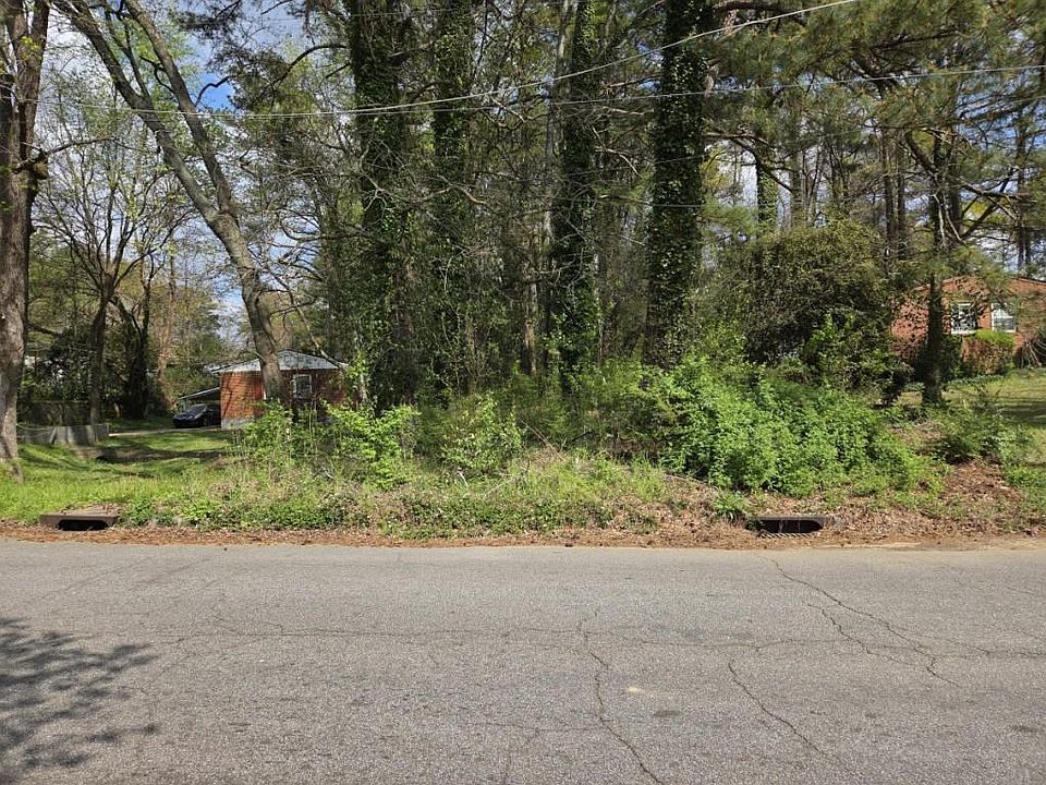 1st image of 349 Chilton Dr NW