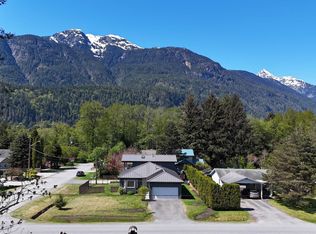 41613 Cottonwood Rd, Squamish, BC V0N 1H0