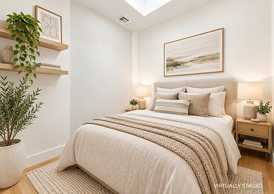 Bedroom, photo 2