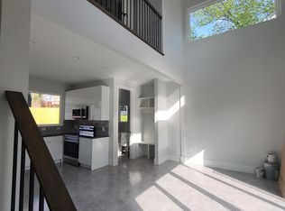 2028 W Trade St, Charlotte, NC 28216