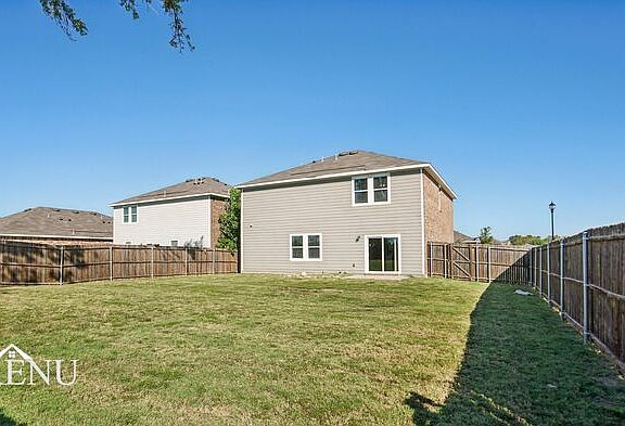 3rd image of 545 London Dr #545LD