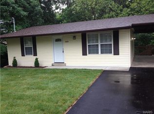 5614 Carter Dr, House Springs, MO