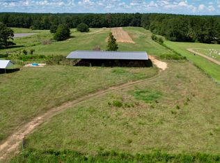 3 Montgomery Rd SW, Bogue Chitto, MS 39629