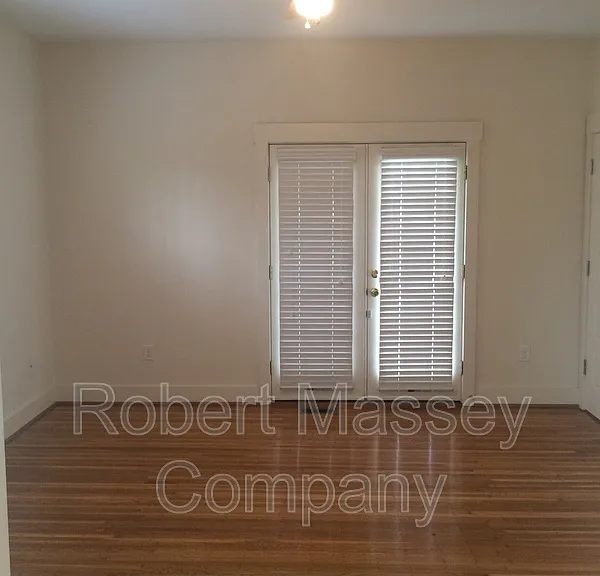 1959 Duker Ave #2 — Photo 2