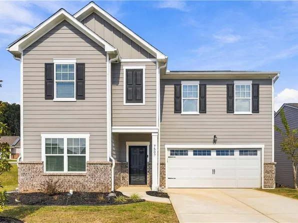 7507 Saffron Ave, Covington, GA 30014