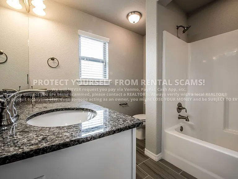 4488 W Wales Dr — Photo 8