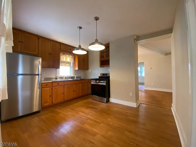11 Lafayette Ave #1 — Photo 10