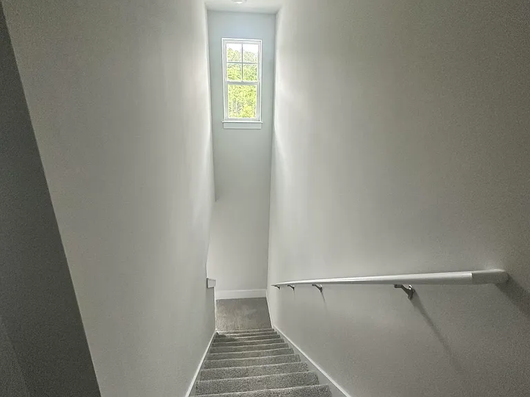 74 Cashmere Ct — Photo 17