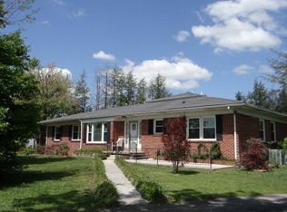 1986 N Washington Ave, Cookeville, TN 38501