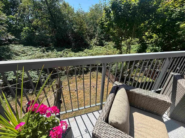 18777 68a Ave #96, Surrey, BC V4N 0Z7