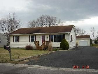 2nd image of 411 West St