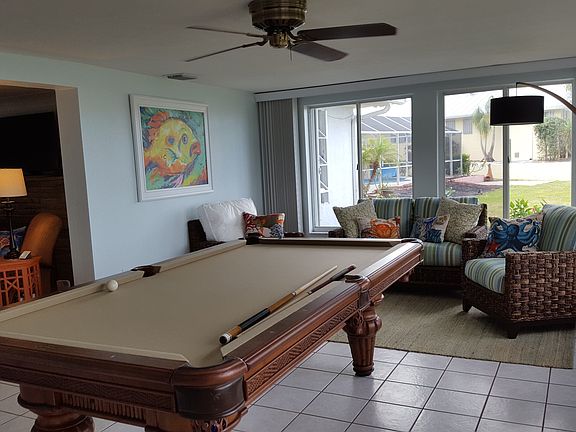 Sunroom & pool table