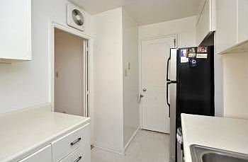 4th image of 2601 Pennsylvania Ave APT 1151