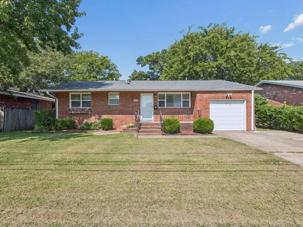 9505 Beaumont St, Norfolk, VA 23503