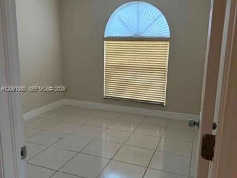 14300 SW 51st St #14300 — Photo 10