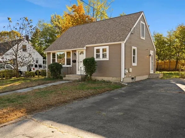 164 Falcon Ave, Warwick, RI 02888