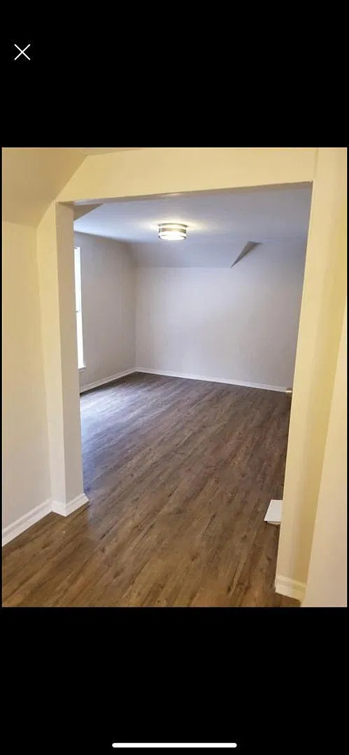 717 Villa St — Photo 4