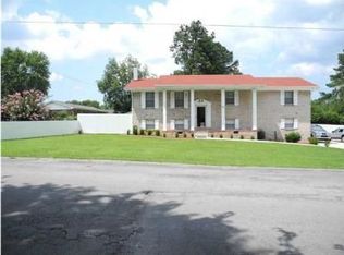 88 Edgewood Cir, Fort Oglethorpe, GA 30742