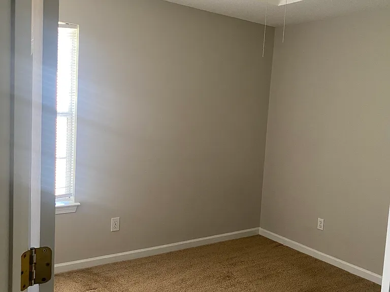 553 Wren Walk — Photo 7