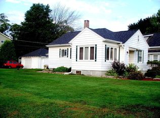 505 N Main St, Oconto Falls, WI 54154