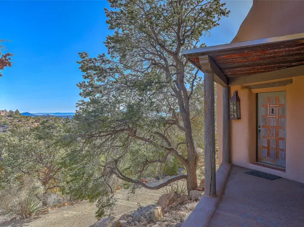 28 N Cloudstone Dr, Santa Fe, NM 87505