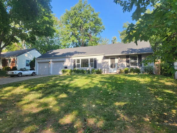 7612 High Dr, Prairie Village, KS 66208