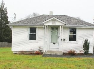 394 Hawes St, New Bedford, MA 02745