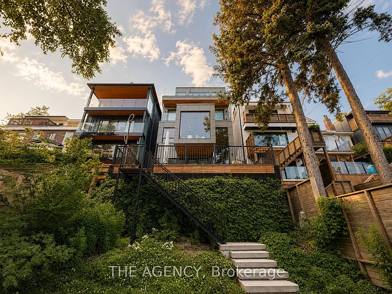 15 Albemarle Ave — Photo 32