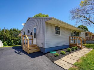 292 E Alcott Rd, Columbus, OH 43207