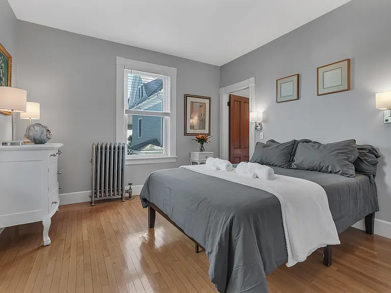 70 Humboldt Ave — Photo 19