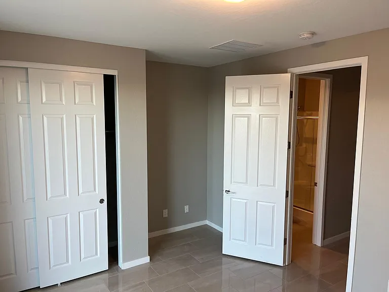 12379 Aster Hills Ave — Photo 29