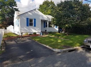 111 Isabella Ave, Providence, RI 02908