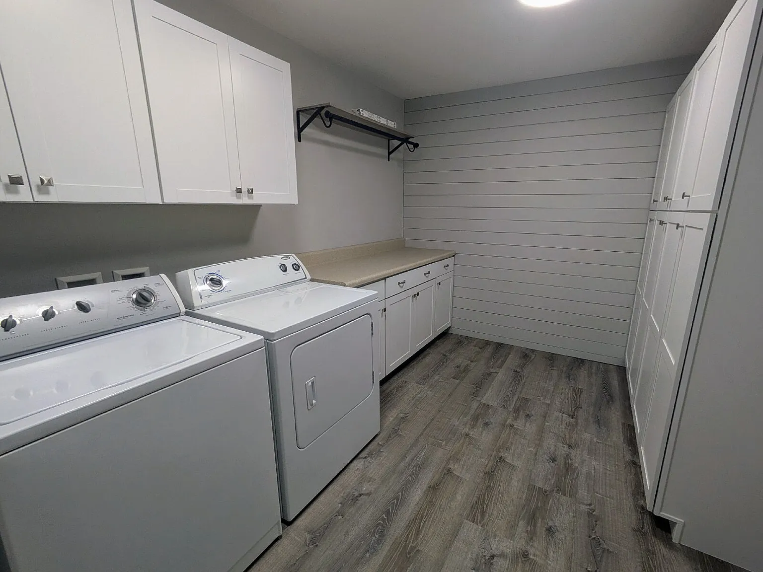 3 bed, 2.5 bath, 2195 sqft, $2,095 — Photo 4