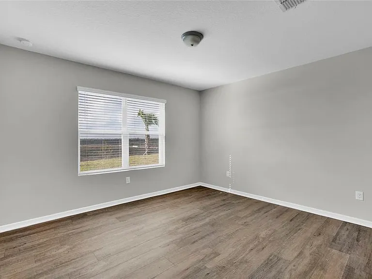 7425 Catania Loop — Photo 4