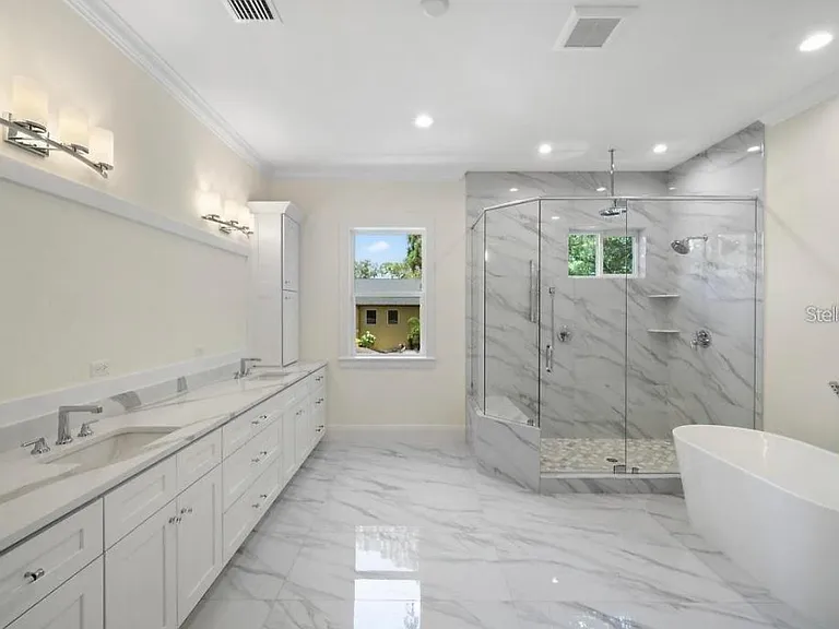 210 S Shore Crest Dr — Photo 19